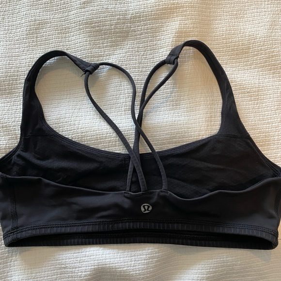 Black lululemon Y bra. Removable pads not included. - Picture 2 of 5